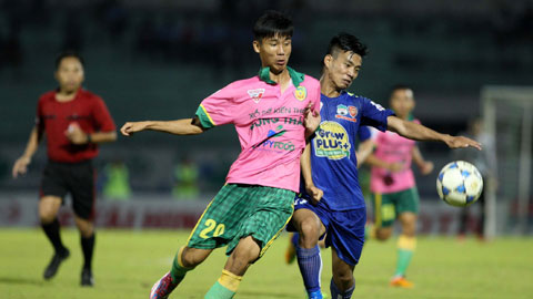 Tiền đạo Nguyễn Công Thành (U19 Việt Nam): Kỷ lục gia & "sát thủ" tuổi 17 Tiền đạo Nguyễn Công Thành (U19 Việt Nam): Kỷ lục gia & "sát thủ" tuổi 17