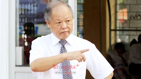 'Bù giờ 4 phút nhưng kéo dài đến 10 phút là chuyện bình thường' 'Bù giờ 4 phút nhưng kéo dài đến 10 phút là chuyện bình thường'