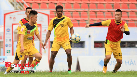 Tiền vệ Việt kiều Keven Nguyễn khó trụ lại Hải Phòng Tiền vệ Việt kiều Keven Nguyễn khó trụ lại Hải Phòng