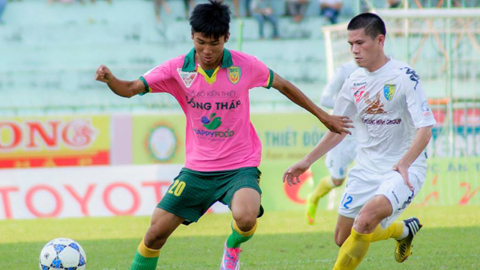 U19 Việt Nam: Kỷ lục gia V.League tập trung muộn U19 Việt Nam: Kỷ lục gia V.League tập trung muộn