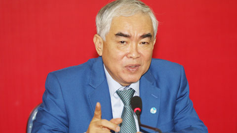 Chủ tịch VFF Lê Hùng Dũng: “Trước mắt không gọi Quế Ngọc Hải vào ĐTQG” Chủ tịch VFF Lê Hùng Dũng: “Trước mắt không gọi Quế Ngọc Hải vào ĐTQG”