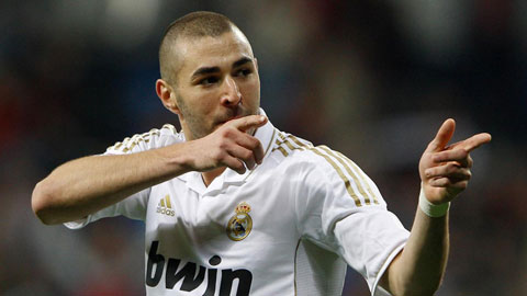 Benzema sẽ cán mốc 25 bàn mùa này? Benzema sẽ cán mốc 25 bàn mùa này?