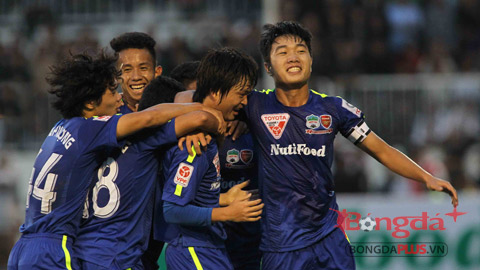 Những con số ấn tượng nhất V.League 2015 Những con số ấn tượng nhất V.League 2015