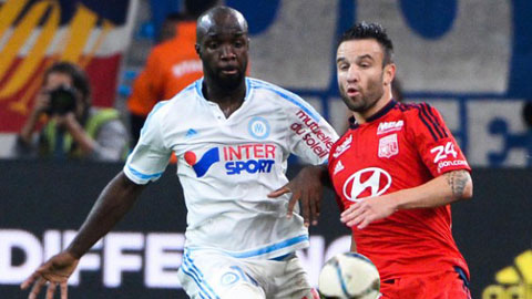 Chơi thiếu người, Marseille vẫn cầm hòa Lyon 1-1 Chơi thiếu người, Marseille vẫn cầm hòa Lyon 1-1