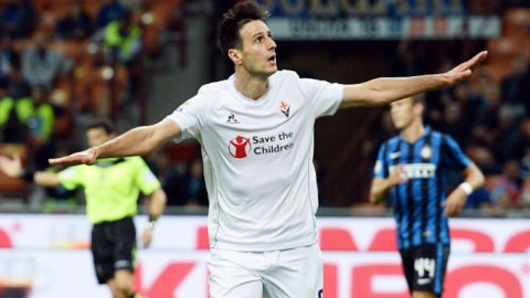Kalinic rực sáng đưa Fio lên ngôi đầu Kalinic rực sáng đưa Fio lên ngôi đầu