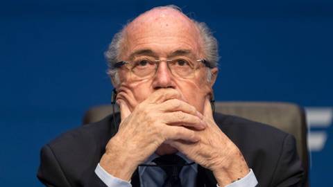 Sepp Blatter cam đoan không phạm pháp, từ chối thoái vị chủ tịch FIFA Sepp Blatter cam đoan không phạm pháp, từ chối thoái vị chủ tịch FIFA