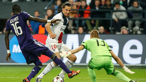 Ibrahimovic chỉ thiếu 1 bàn để đi vào lịch sử PSG Ibrahimovic chỉ thiếu 1 bàn để đi vào lịch sử PSG