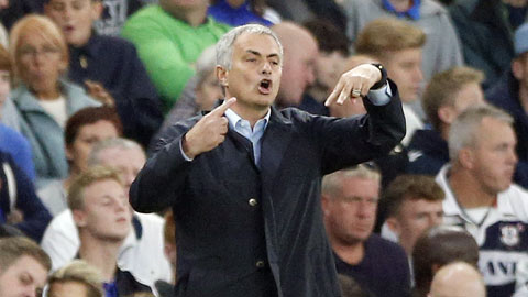 Tôi thấy Mourinho nên chuyển sang đóng phim... Tôi thấy Mourinho nên chuyển sang đóng phim...