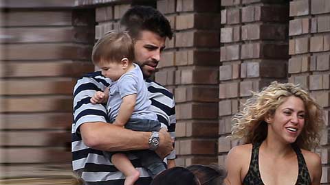 Pique xin phép bồ già giải nghệ tại Barcelona Pique xin phép bồ già giải nghệ tại Barcelona