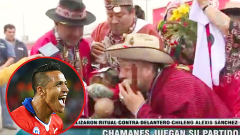 Bị yểm bùa, Sanchez vẫn lập cú đúp cho Chile Bị yểm bùa, Sanchez vẫn lập cú đúp cho Chile