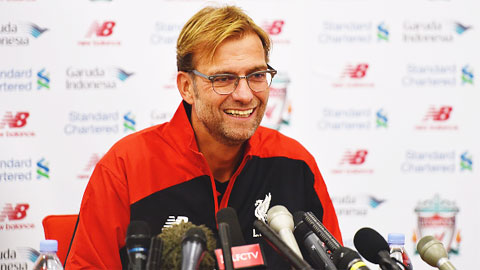 Klopp khiêm tốn và cá tính trong buổi họp báo trước trận đầu tiên Klopp khiêm tốn và cá tính trong buổi họp báo trước trận đầu tiên