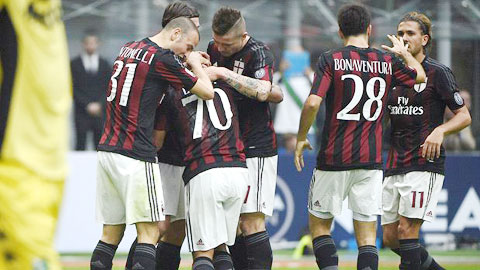 AC Milan 2-1 Sassuolo: Giải cứu Mihajlovic AC Milan 2-1 Sassuolo: Giải cứu Mihajlovic