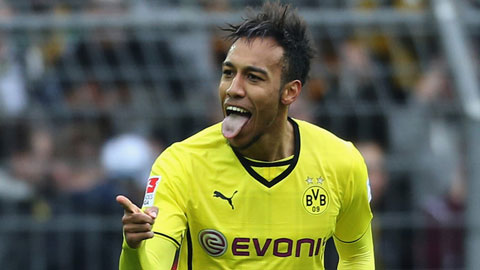 Aubameyang: Kẻ bỏ đi ở Milan thành người hùng ở Dortmund Aubameyang: Kẻ bỏ đi ở Milan thành người hùng ở Dortmund