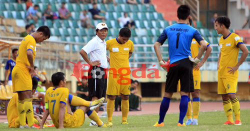 Những khoảnh khắc ấn tượng nhất vòng 20 V-League 2013