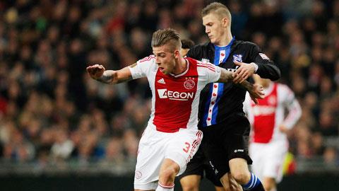 01h00 ngày 24/8, Heerenveen vs Ajax: Lấy 3 điểm trên đất khách