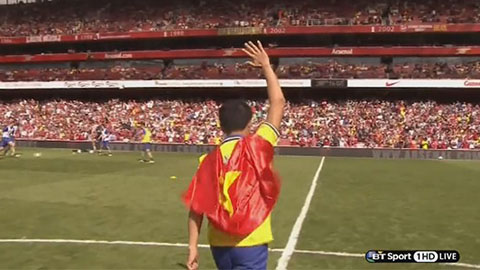 Arsenal tung clip đặc biệt về