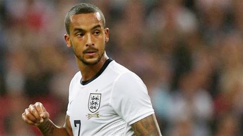 Theo Walcott là niềm hy vọng số 1 trên hàng công của ĐT Anh