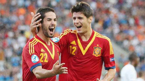 Real không muốn để Isco (trái) đá trận giao hữu với Chile