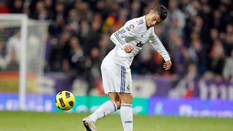 Ronaldo có khá nhiều pha lập công bằng gót
