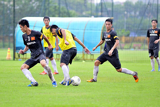 18h00 ngày 27/9, U23 Việt Nam vs U23 Galatasaray: Giải mã... bản thân