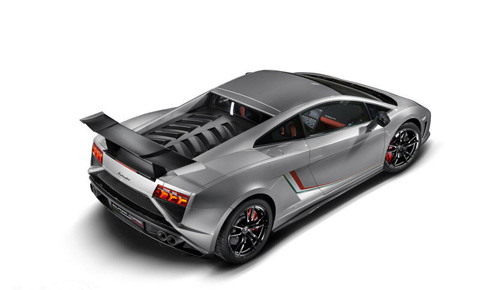 Chiêm ngưỡng sức mạnh của Gallardo LP 570-4 Squadra Corse