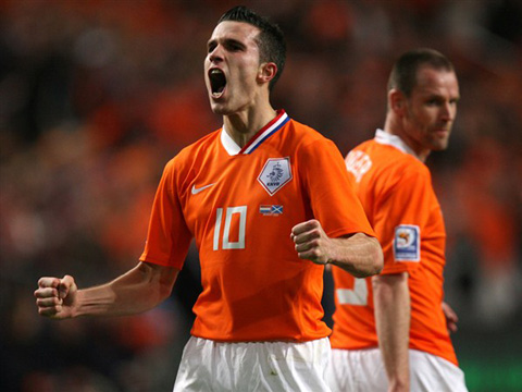 Hành trình trở thành chân sút xuất sắc nhất ĐT Hà Lan của Van Persie