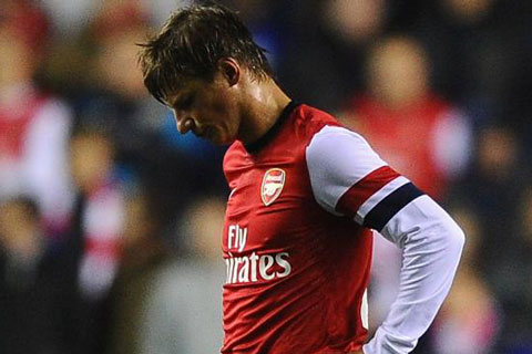 Góc nhìn: Oezil cần theo kịp tốc độ Premier League