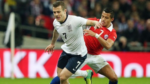 Wilshere: Chile đá như Barca!