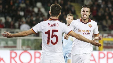 21h00 ngày 1/12, Atalanta vs Roma: Giật lại ngôi đầu