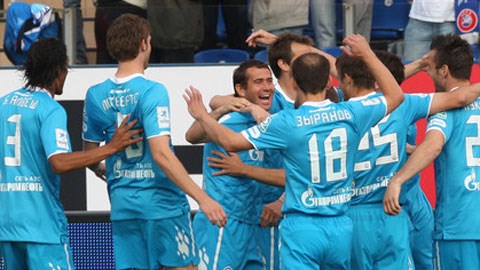 23h00 ngày 6/12: Zenit vs Ural