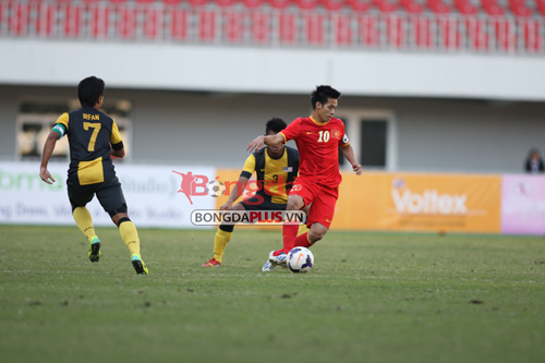 TRỰC TIẾP, U23 Việt Nam 0-0 U23 Malaysia: Hồng Quân, Danh Ngọc vào sân