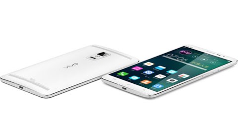 Smartphone màn hình phân giải 2K đầu tiên trên thế giới trình làng