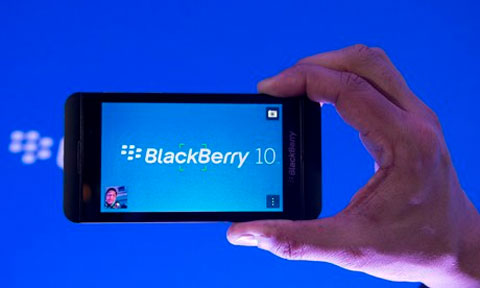 BlackBerry chơi xấu Apple