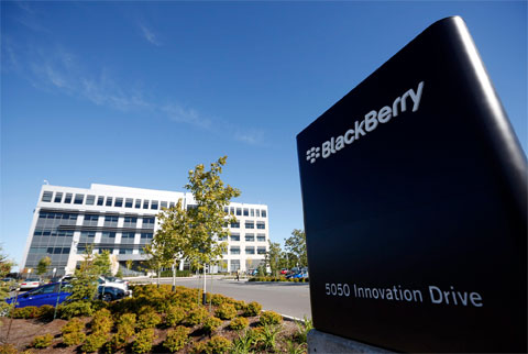 BlackBerry chơi xấu Apple