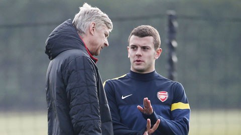 Hẳn HLV Wenger đang cảm thấy thất vọng về Wilshere
