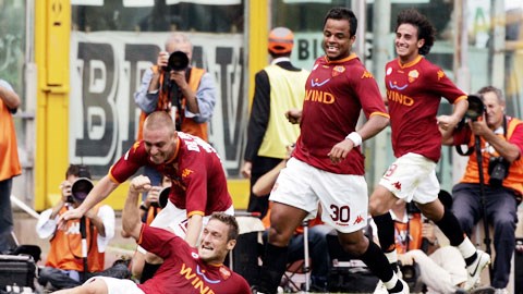 Sân nhà Olimpico sẽ là điểm tựa giúp Roma giành trọn 3 điểm