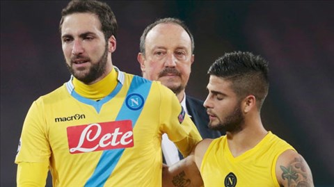 Thày trò HLV Benitez vẫn thiếu sự ổn định để đua tranh Scudetto