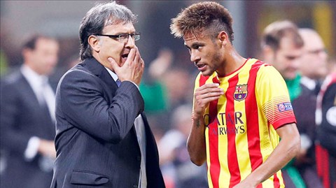 HLV Martino và Neymar