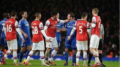 Arsenal và Chelsea cầm chân nhau ở Emirates
