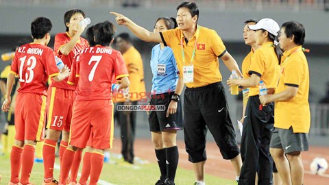 Thầy trò HLV Trần Vân Phát sẽ được tạo điều kiện tốt nhất để hoàn thành mục tiêu giành vé dự World Cup nữ 2015 - Ảnh: Phan Tùng