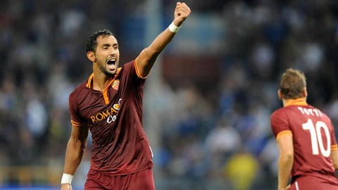 Mehdi Benatia đang nằm trong tầm ngắm của M.U