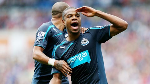 Newcastle từng quật ngã nhiều ông lớn như Chelsea mùa này