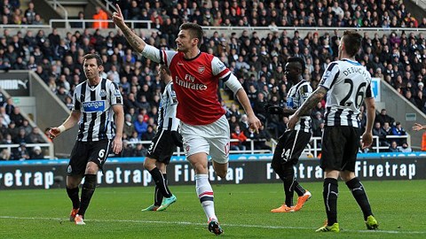 Tiền đạo Olivier Giroud của Arsenal