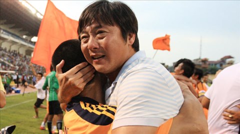 Thầy trò HLV Huỳnh Đức đã có sự khởi đầu như mơ tại V-League 2014