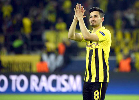 BONGDA+ Bundesliga sap mat them 2 vien ngoc