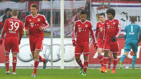 Borussia M gladbach vs Bayern Munich Borussia M gladbach vs Bayern Munich