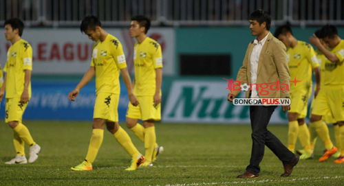 Những khoảnh khắc ấn tượng vòng 4 V-League 2014