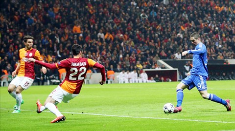 Torres và đồng đội tạm chiếm chút ưu thế trước Galatasaray ở lượt về