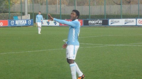 Joseph Minala trông già hơn rất nhiều so với tuổi