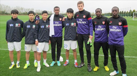 U19 Việt Nam luyện tiếng Anh tại London!